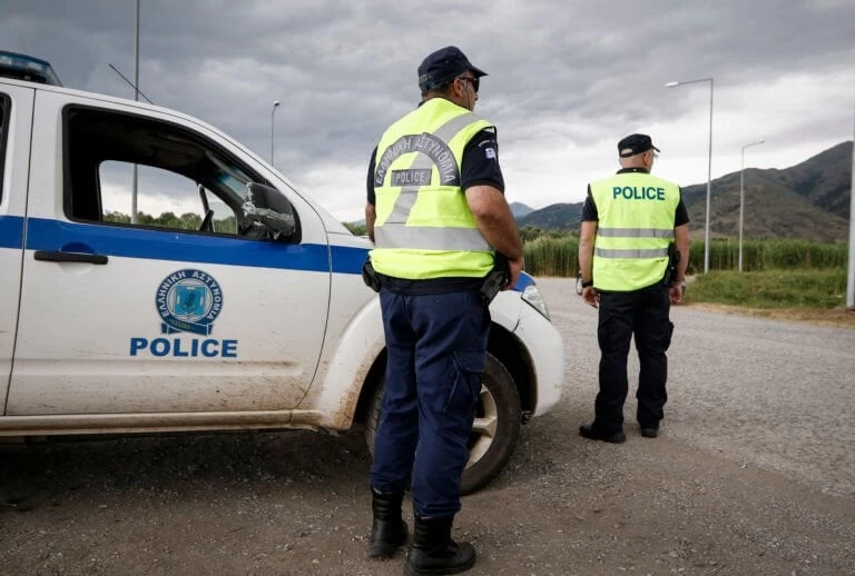 Οι πρώτες αντιδράσεις για τις «Πρέσπες»; –  Έλληνες κυνήγησαν Σκοπιανό στην Πέλλα – Αφαίρεσαν τις πινακίδες από το αμάξι του